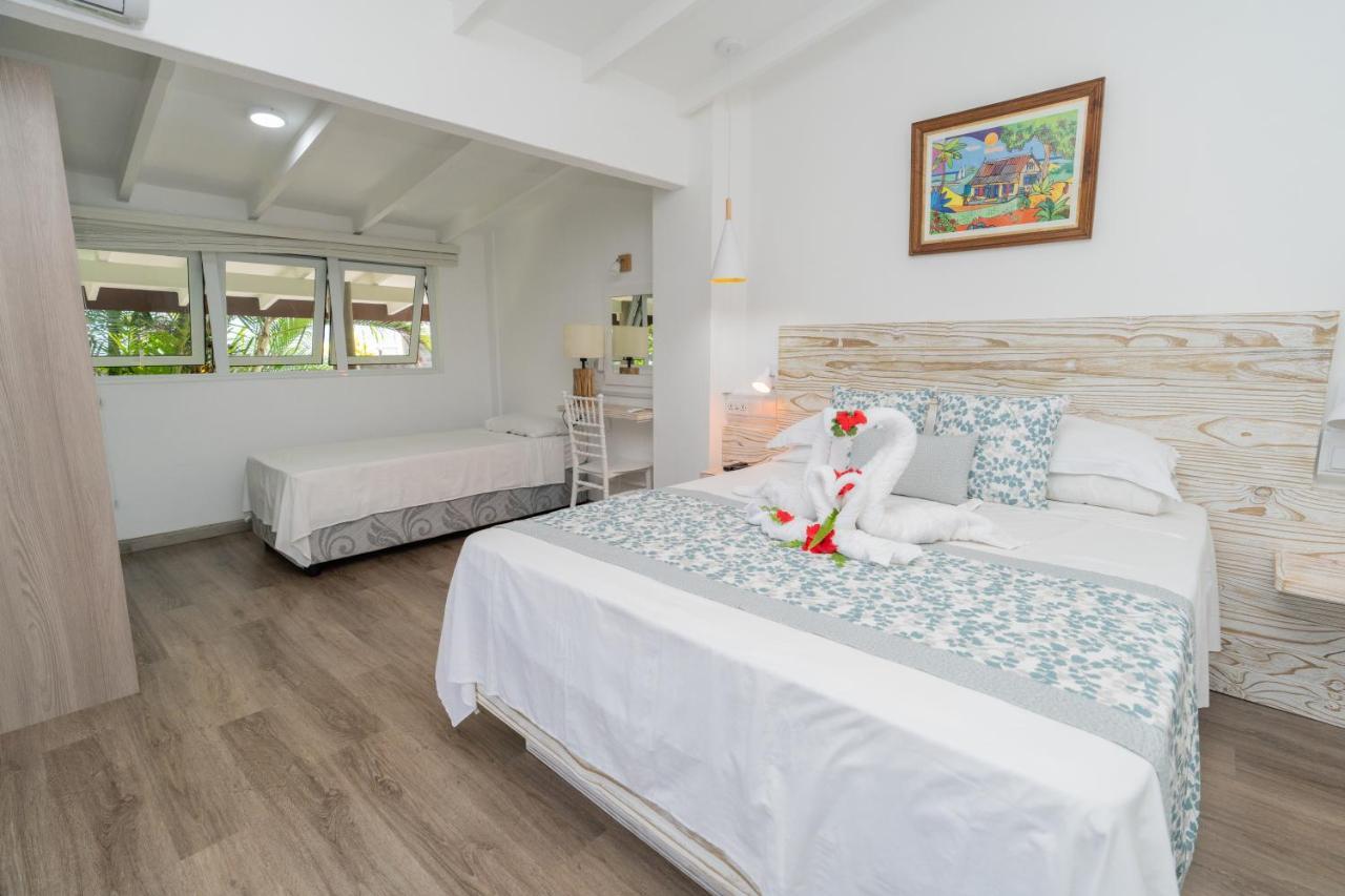 Romance Bungalows Beau Vallon  Extérieur photo